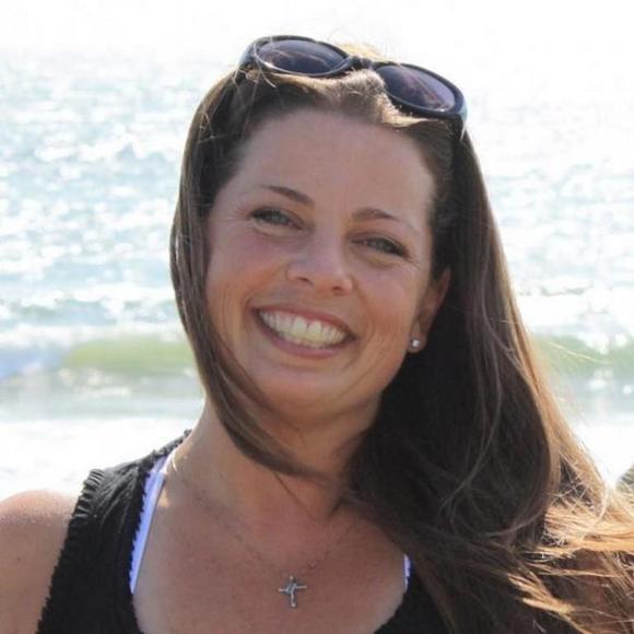 Meet your Posher, Christine - Picture 1 of 1